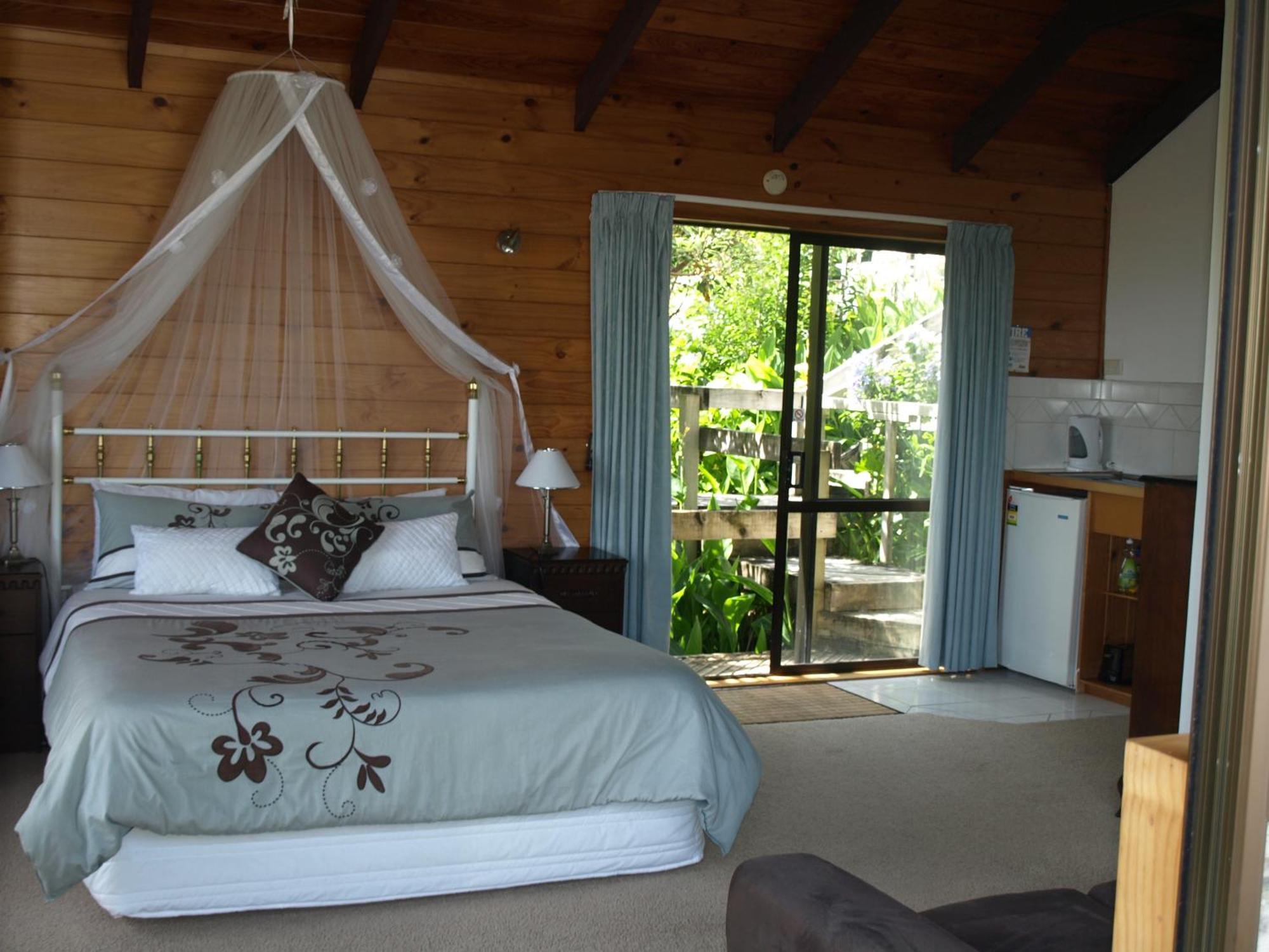 Grafton Cottage & Chalets เทมส์ ภายนอก รูปภาพ